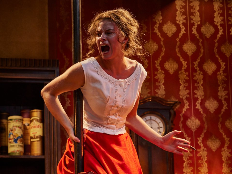 Lavinia Nowak in BULLET TIME