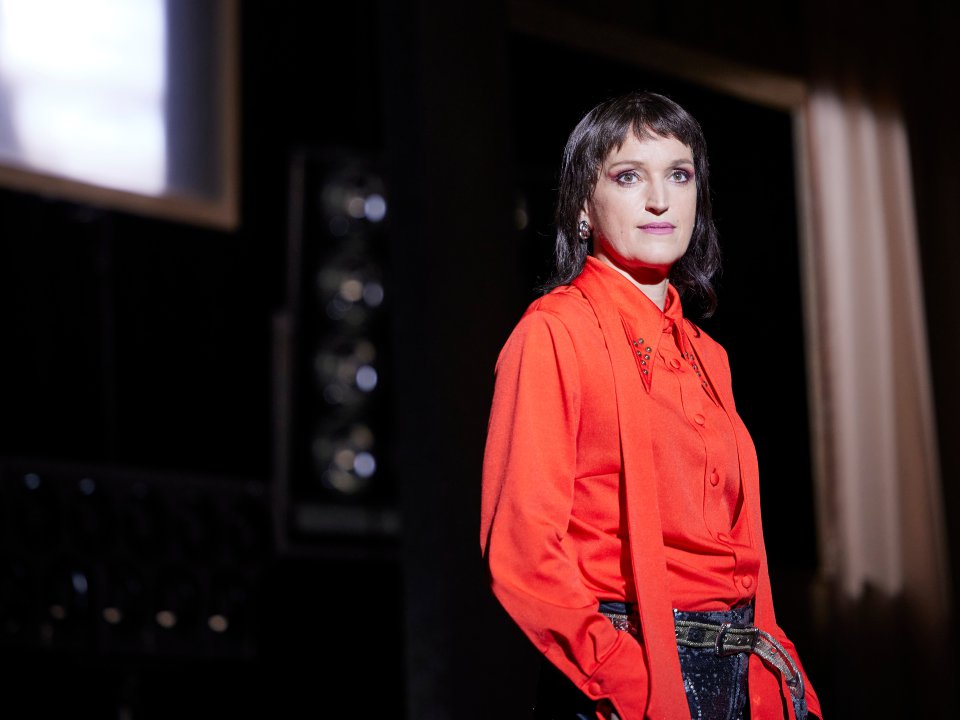 Birgit Unterweger in LIEBES ARSCHLOCH